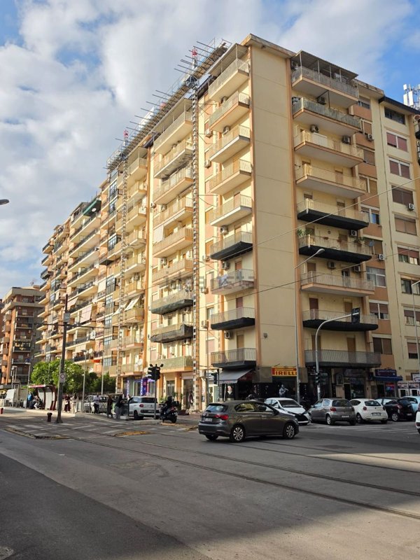 appartamento in vendita a Palermo in zona Settecannoli