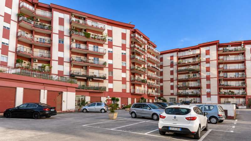 appartamento in vendita a Palermo in zona Oreto
