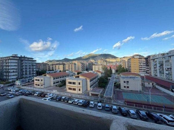 appartamento in vendita a Palermo in zona Resuttana