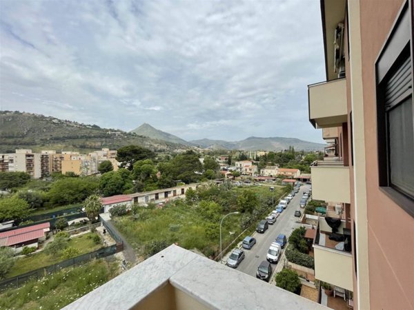 appartamento in vendita a Palermo in zona Altarello