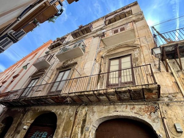 appartamento in vendita a Palermo in zona Centro storico