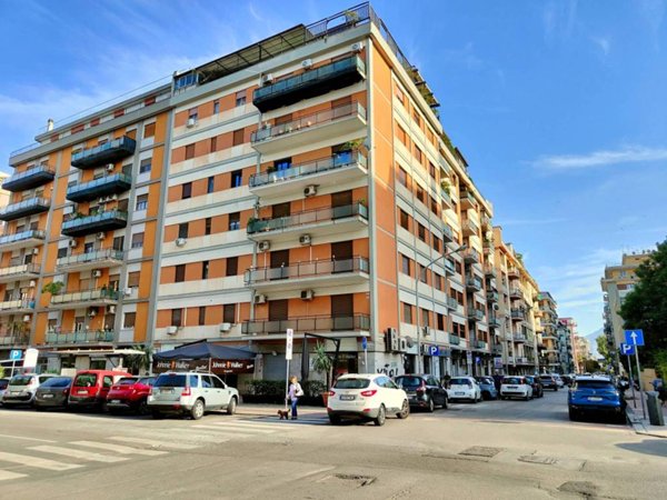 appartamento in vendita a Palermo in zona Libertà