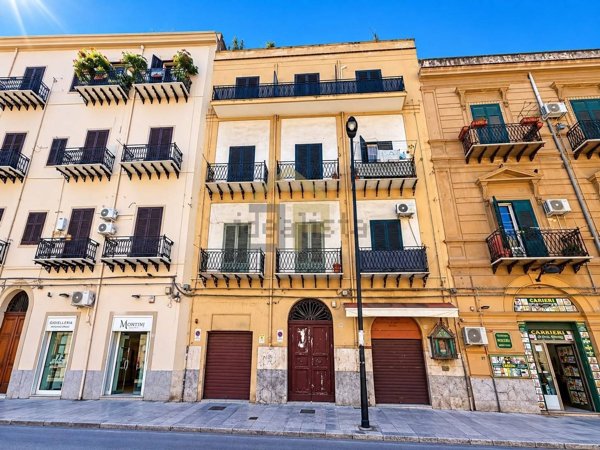 appartamento in vendita a Palermo in zona Oreto