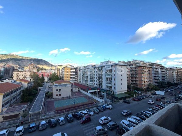 appartamento in vendita a Palermo in zona Resuttana