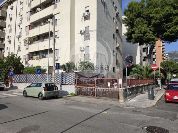box auto in vendita a Palermo