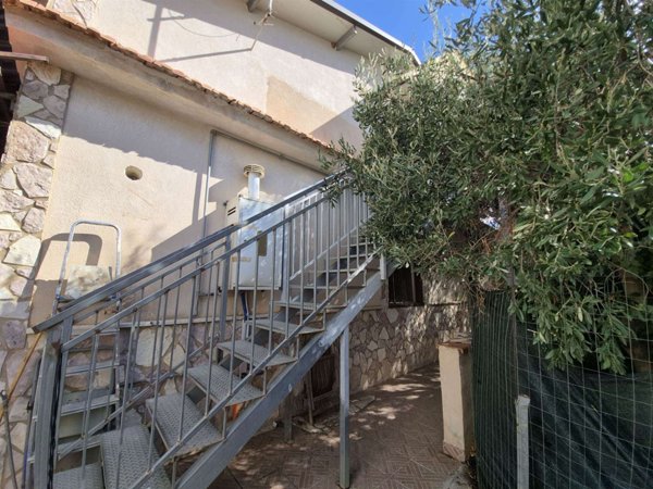 casa indipendente in vendita a Palermo in zona Pallavicino