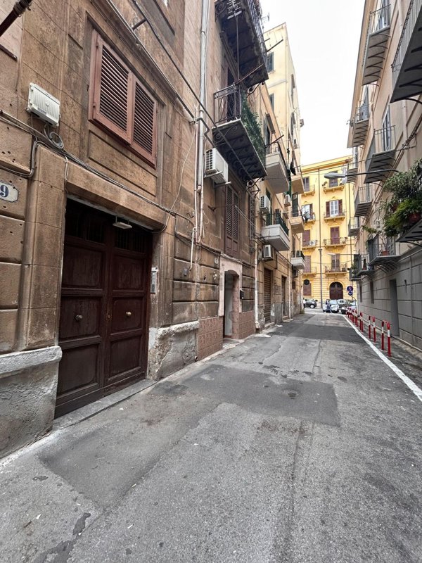 appartamento in vendita a Palermo
