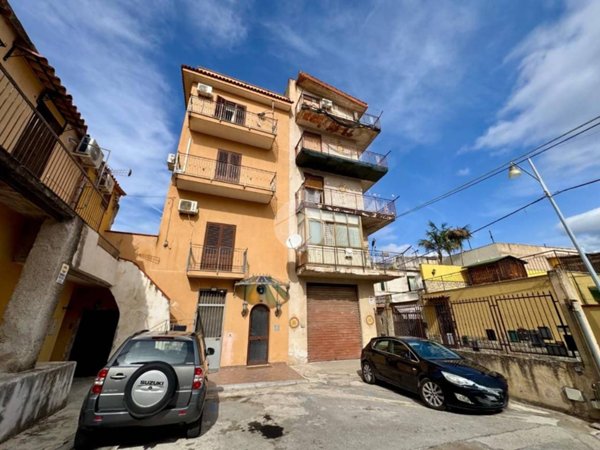 appartamento in vendita a Palermo in zona Mezzomonreale