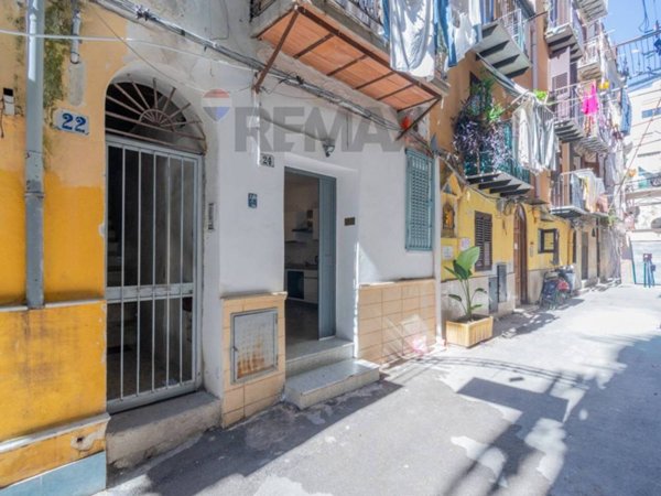 appartamento in vendita a Palermo in zona Centro storico