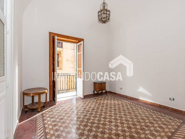appartamento in vendita a Palermo in zona Centro storico