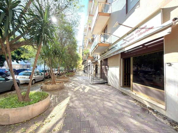 casa indipendente in vendita a Palermo in zona San Lorenzo