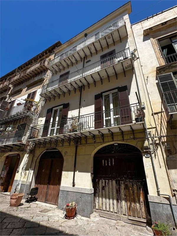 appartamento in vendita a Palermo in zona Centro storico