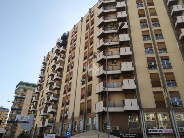 appartamento in vendita a Palermo in zona Uditore