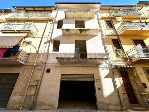 casa indipendente in vendita a Partinico