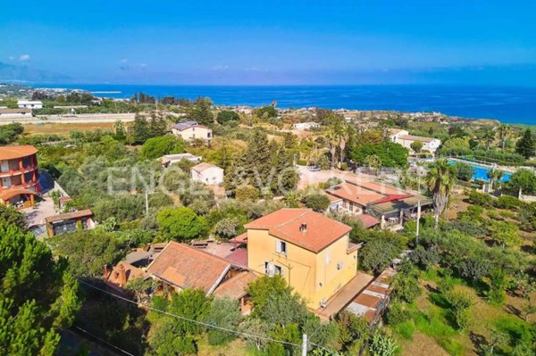 casa indipendente in vendita a Partinico