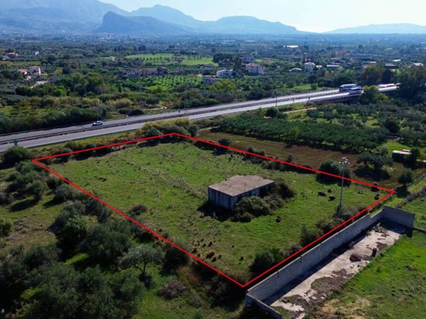 appartamento in vendita a Partinico in zona Parrini