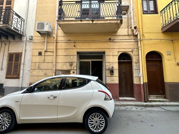 casa indipendente in vendita a Partinico