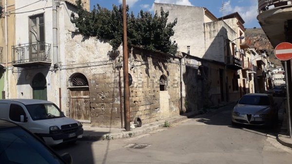quadrivano in vendita a Partinico