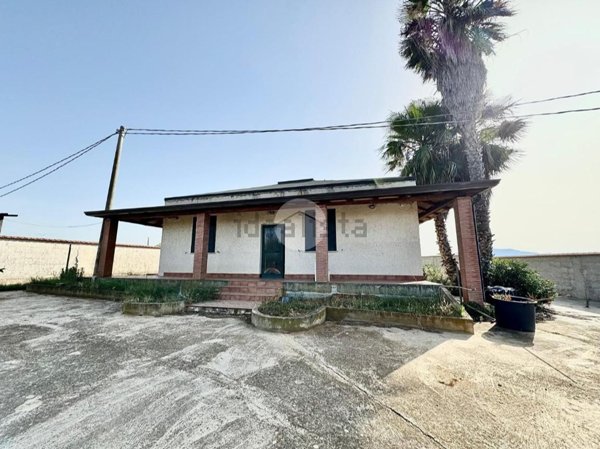 casa indipendente in vendita a Partinico