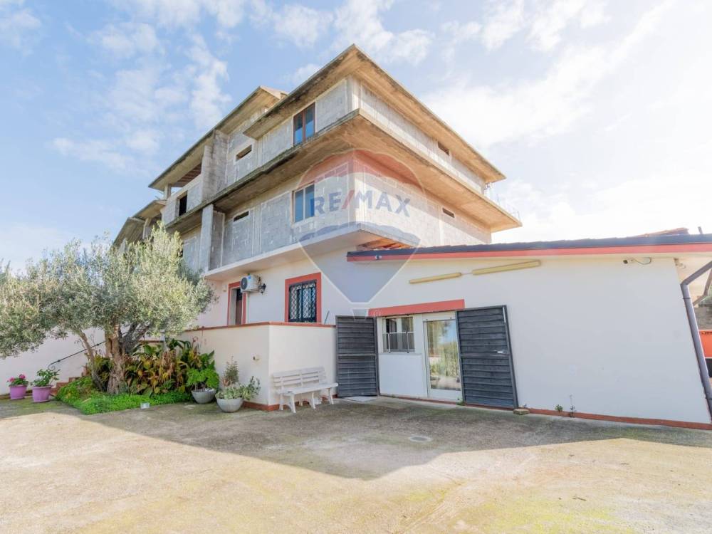 casa indipendente in vendita a Partinico