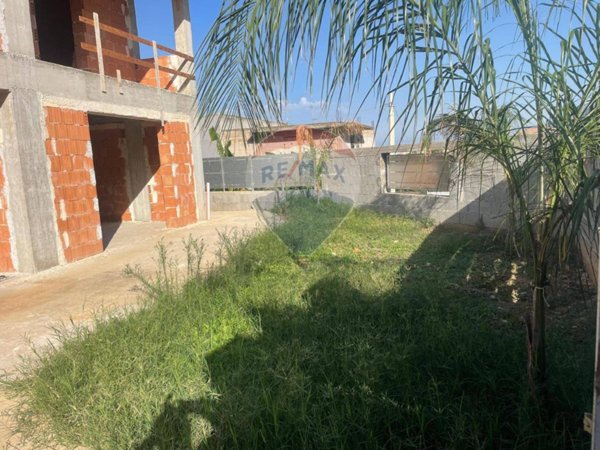 casa indipendente in vendita a Partinico