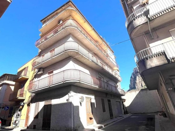 appartamento in vendita a Partinico