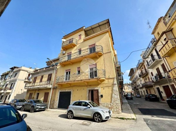 casa indipendente in vendita a Partinico