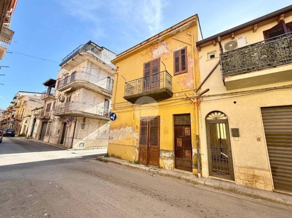 casa indipendente in vendita a Partinico
