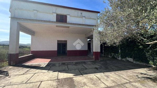 casa indipendente in vendita a Partinico