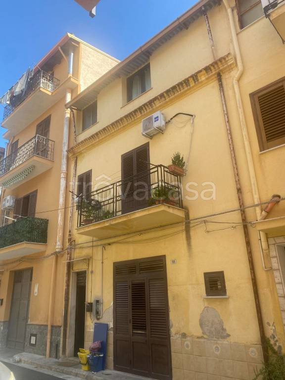 casa indipendente in vendita a Partinico