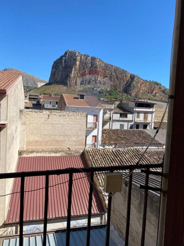 casa indipendente in vendita a Partinico