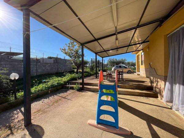 casa indipendente in vendita a Partinico