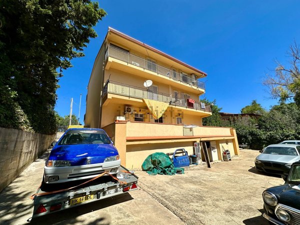 casa indipendente in vendita a Partinico