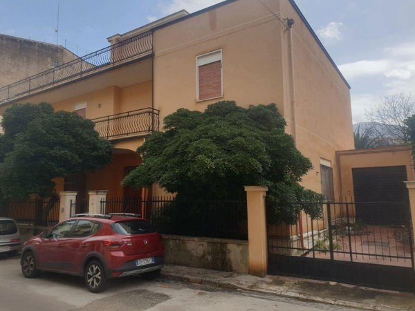 appartamento in vendita a Partinico