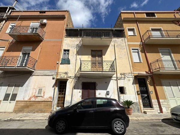 casa indipendente in vendita a Partinico
