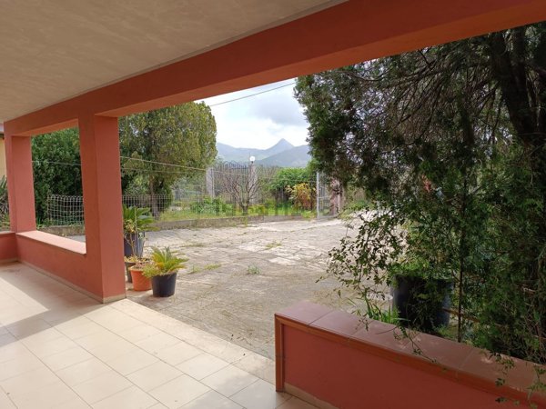 casa indipendente in vendita a Partinico
