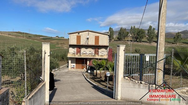 casa indipendente in vendita a Partinico
