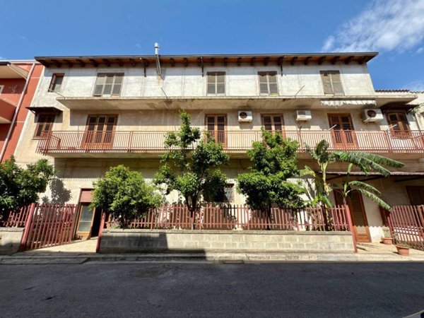 casa indipendente in vendita a Partinico