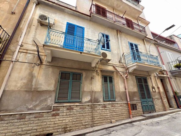 casa indipendente in vendita a Partinico