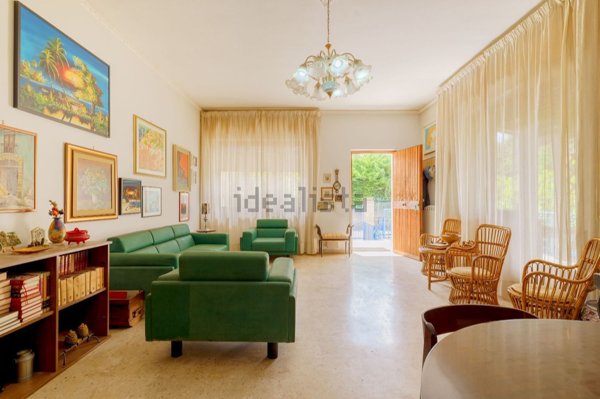 casa indipendente in vendita a Partinico
