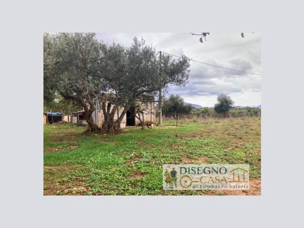 negozio in vendita a Partinico