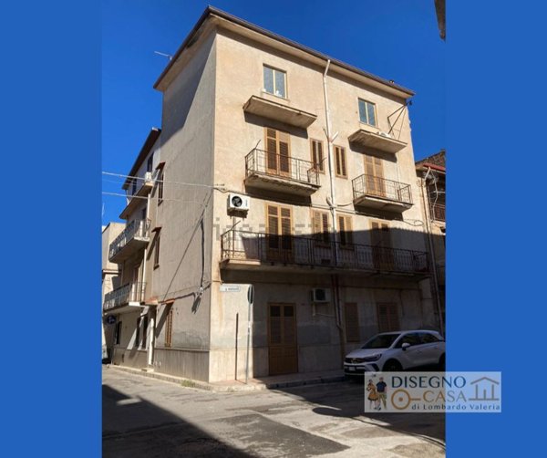 casa indipendente in vendita a Partinico