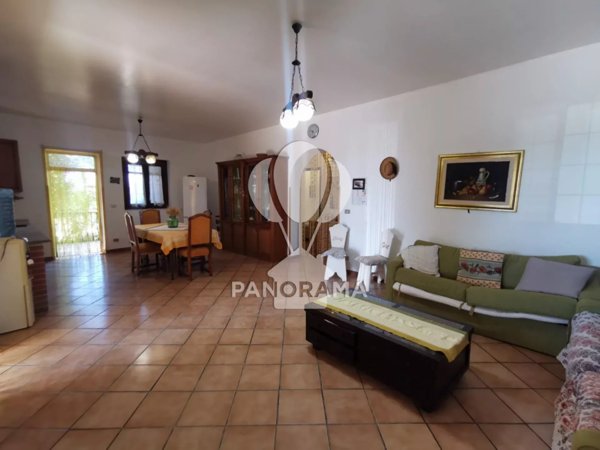 casa indipendente in vendita a Partinico