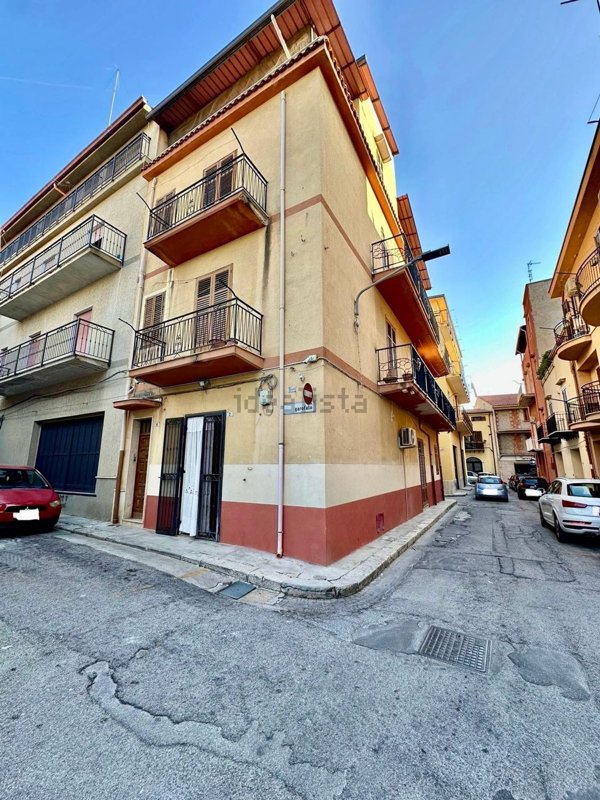 casa indipendente in vendita a Partinico