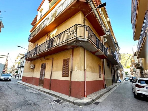 casa indipendente in vendita a Partinico