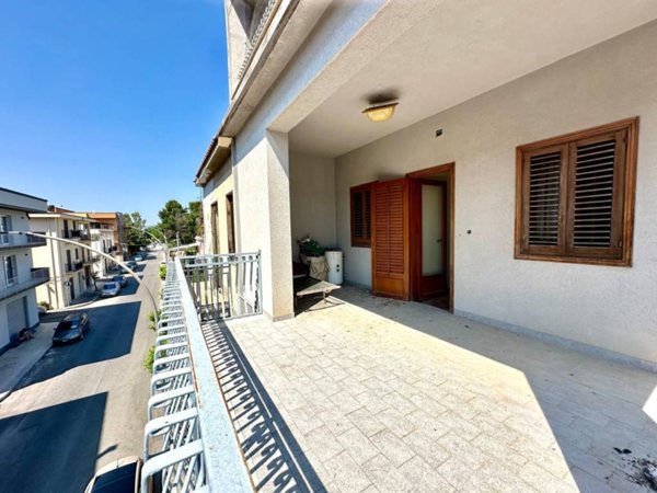 casa indipendente in vendita a Partinico