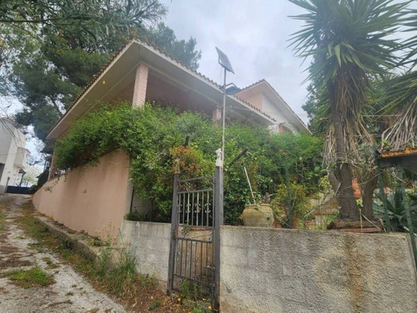 casa indipendente in vendita a Partinico