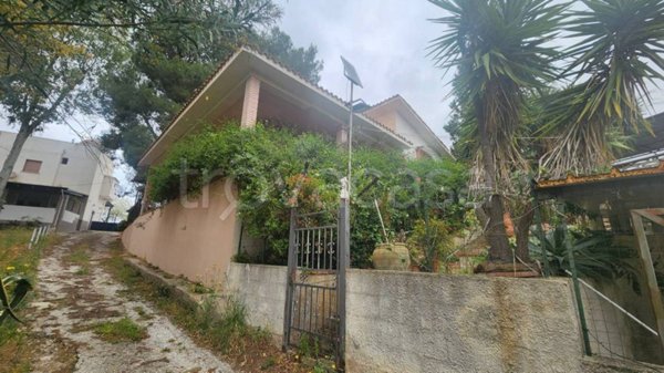 casa indipendente in vendita a Partinico