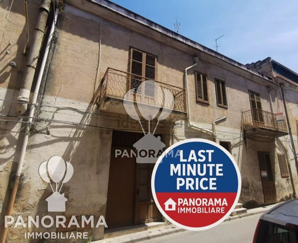casa indipendente in vendita a Partinico