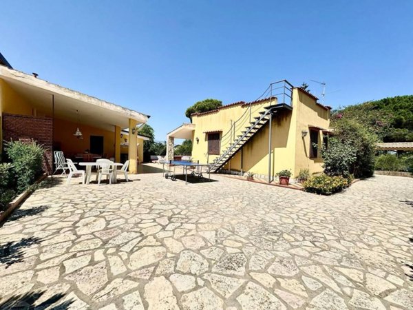 casa indipendente in vendita a Partinico